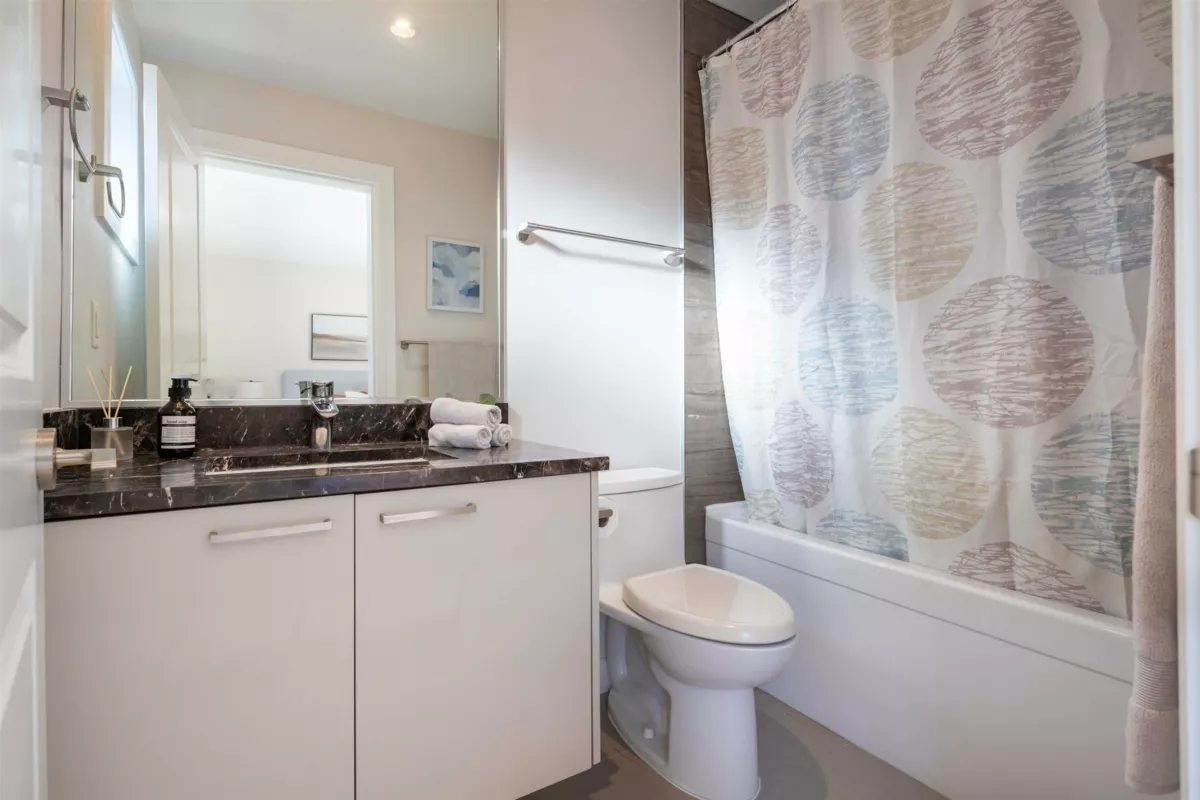 Bedroom 4 Photo of 1 7288 Blundell Road, Richmond, BC