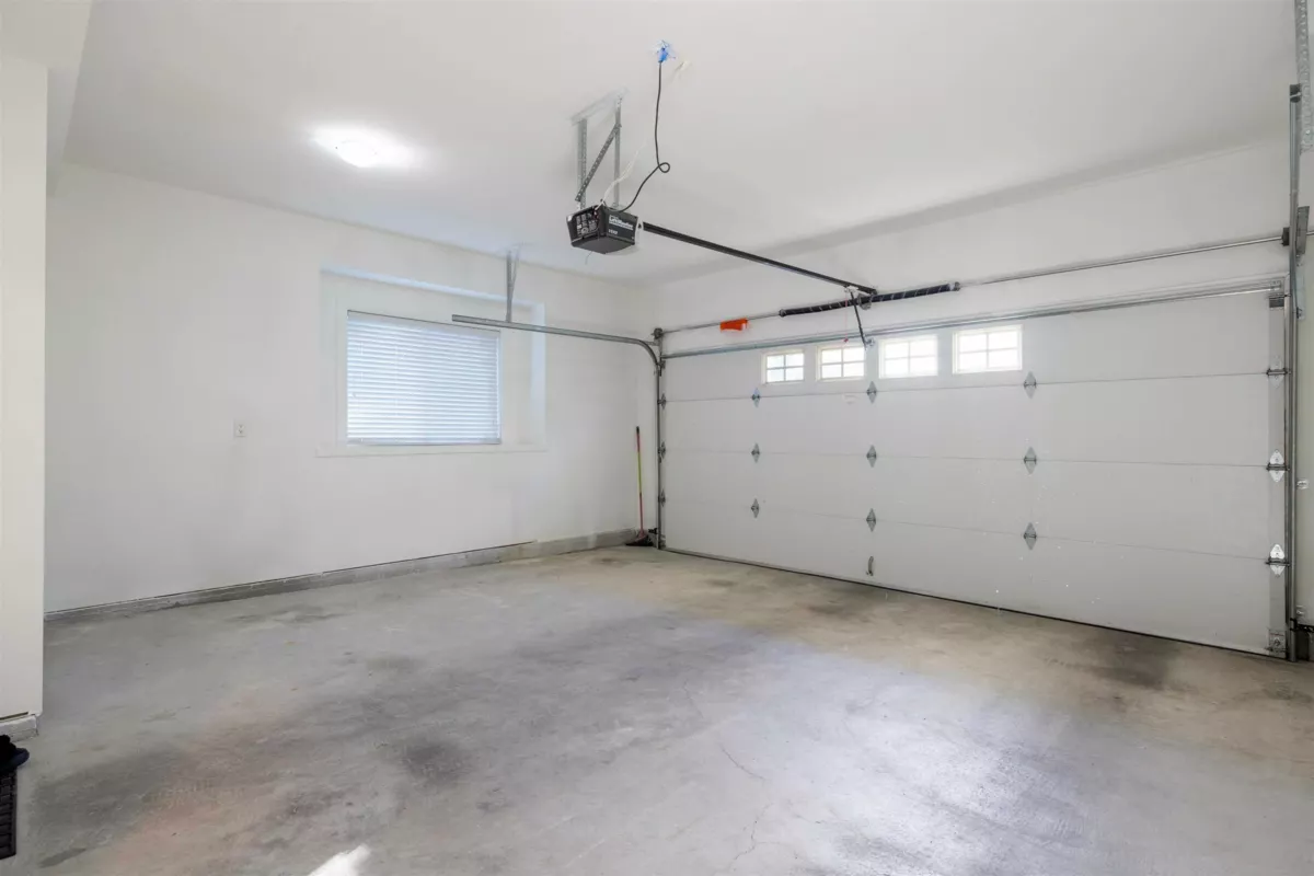 Loft / Bonus Room Photo of 1 7288 Blundell Road, Richmond, BC