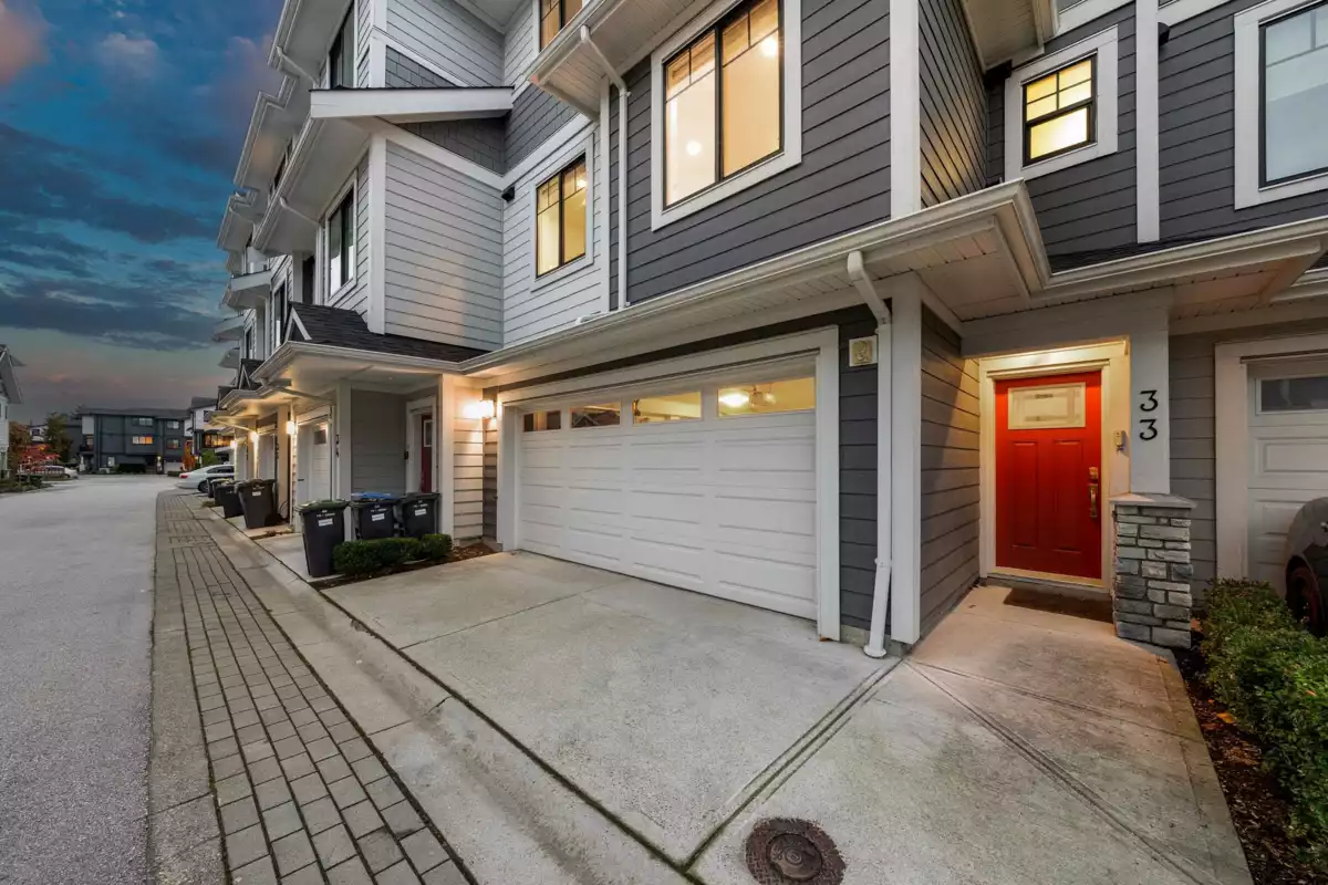 Hot Tub / Spa Photo of 33 189 Wood Street, New Westminster, BC