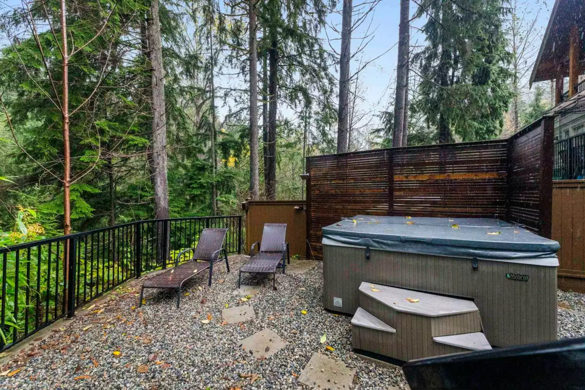 Outdoor Kitchen Photo of 22 3295 Sunnyside Road, Anmore, BC