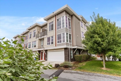 28 8466 Midtown Way, Chilliwack, BC, Chilliwack — Townhouse for sale