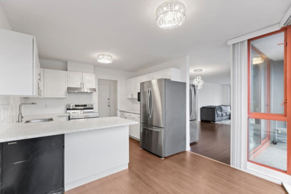 Kitchen Island Photo of 201 38 Leopold Place, New Westminster, BC
