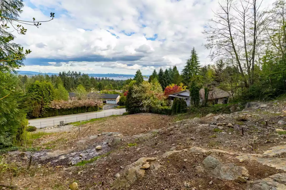 Basement Recreation Room Photo of 705 St. Andrews Road, West Vancouver, BC