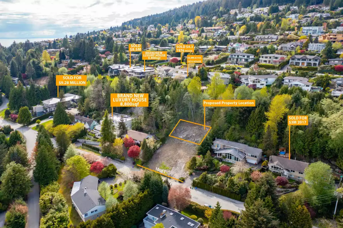 Exterior Front Photo of 705 St. Andrews Road, West Vancouver, BC