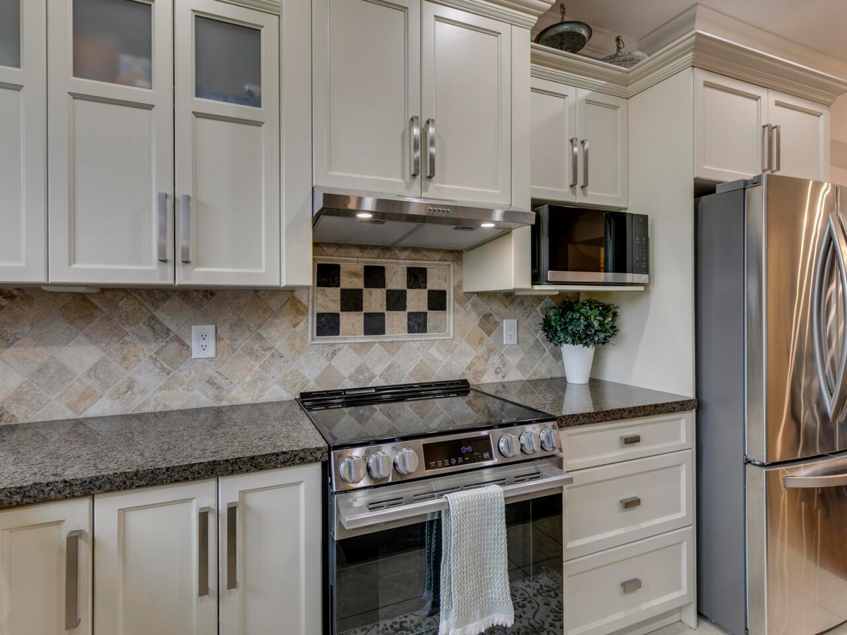 Bedroom 2 Photo of 11 32792 Lightbody Court, Mission, BC