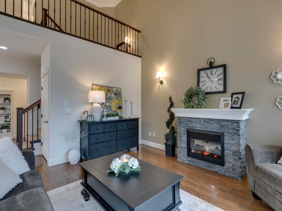 Breakfast Nook Photo of 11 32792 Lightbody Court, Mission, BC