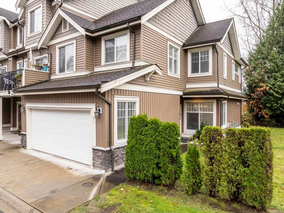 Exterior Front Photo of 11 32792 Lightbody Court, Mission, BC