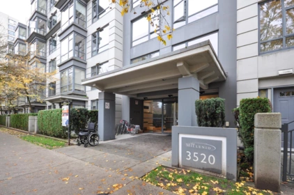 1407 3520 Crowley Drive, Vancouver, BC, Vancouver — Apartment/Condo for sale