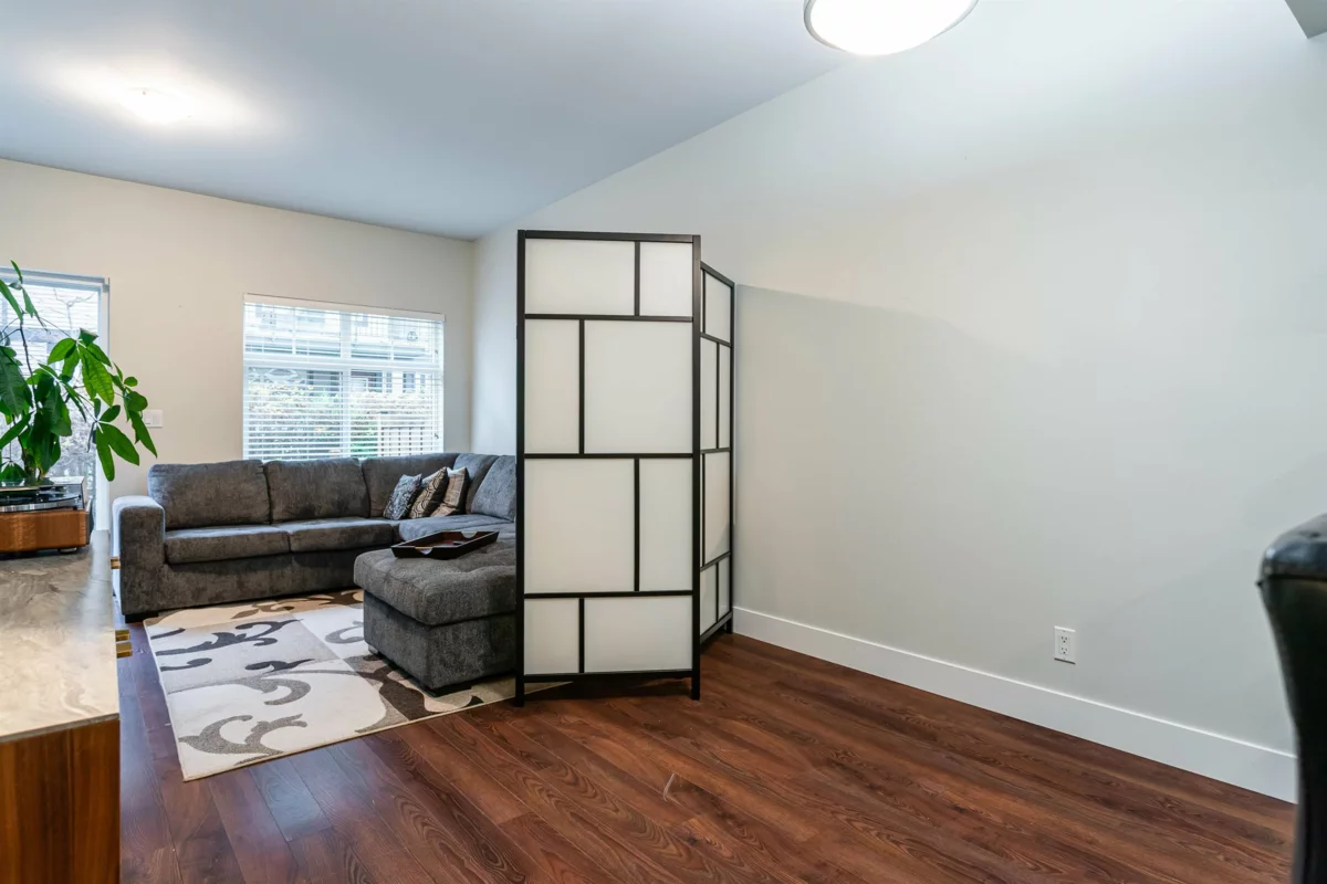 Breakfast Nook Photo of 73 6299 144 Street, Surrey, BC