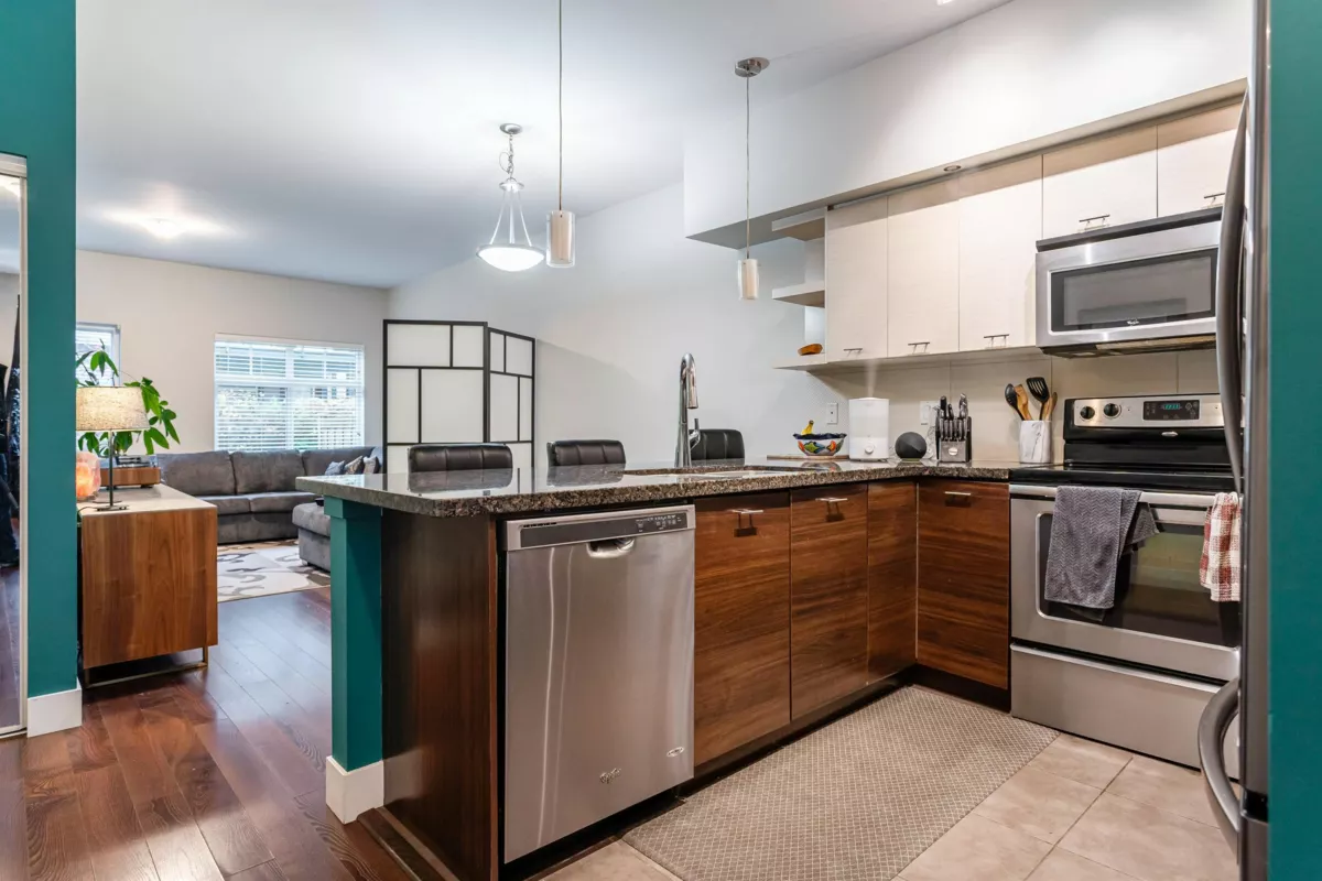 Pantry Photo of 73 6299 144 Street, Surrey, BC