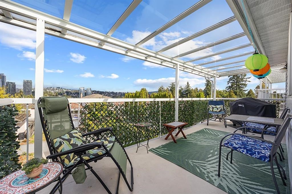 Basement Recreation Room Photo of 5453 Norfolk Street, Burnaby, BC