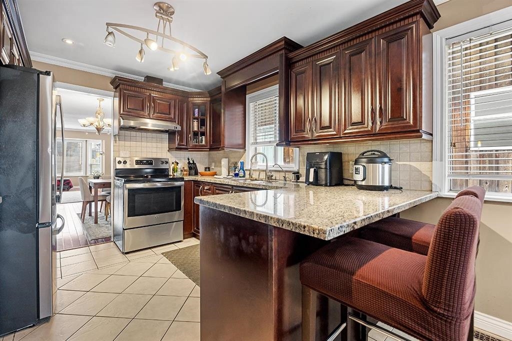 Pantry Photo of 5453 Norfolk Street, Burnaby, BC