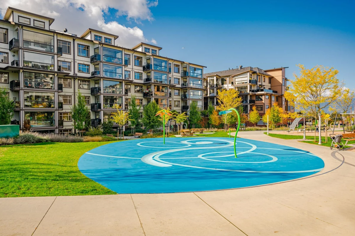 Hot Tub / Spa Photo of 404 8561 203a St Street, Langley, BC