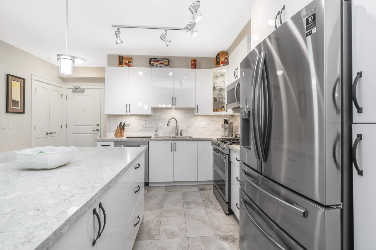 Primary Bedroom Photo of 404 8561 203a St Street, Langley, BC