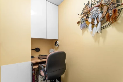 Basement Recreation Room Photo of 301 106 W Kings Road, North Vancouver, BC