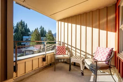 322 2050 Lake Placid Road, Whistler, BC, Whistler — Apartment/Condo for sale