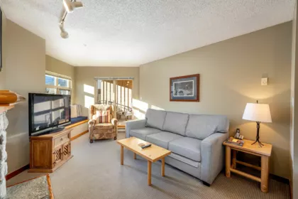 322 2050 Lake Placid Road, Whistler, BC, Whistler — Apartment/Condo for sale