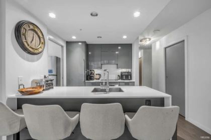309 161 W Georgia Street, Vancouver, BC, Vancouver — Apartment/Condo for sale