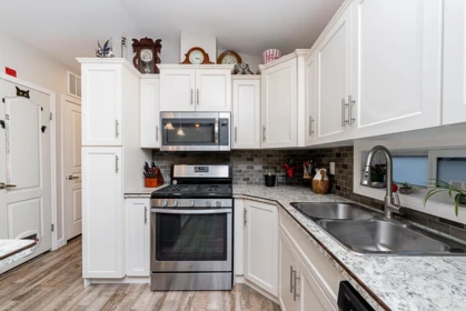 Primary Bedroom Photo of 20 53480 Bridal Falls Road, Rosedale, BC