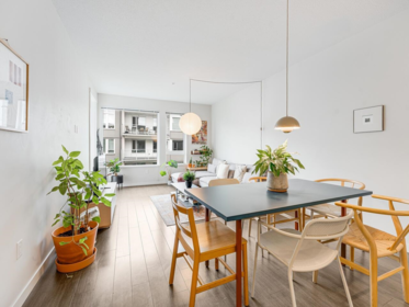 412 255 W 1st Street, North Vancouver, BC, North Vancouver — Apartment/Condo for sale
