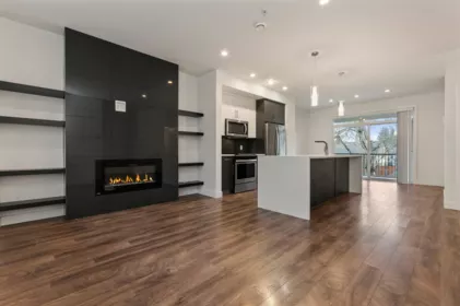 Kitchen Photo of 19 45455 Spadina Avenue, Chilliwack, BC