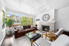 204 3151 Woodbine Drive, North Vancouver, BC