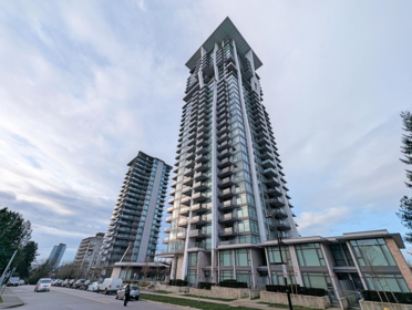 807 450 Westview Street, Coquitlam, BC, Coquitlam West — 2 bed apartment/condo for sale