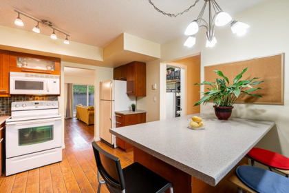 1 10900 Springmont Drive, Richmond, BC, Richmond — Townhouse for sale
