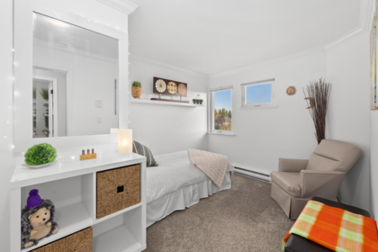 Mudroom Photo of 5723 148b Street, Surrey, BC