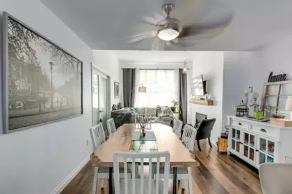 Kitchen Island Photo of 423 2551 Parkview Lane, Port Coquitlam, BC