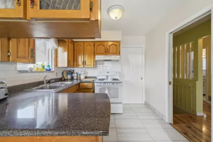 Pantry Photo of 154 E 64th Avenue, Vancouver, BC