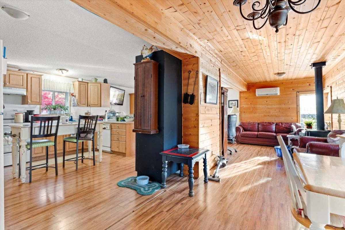 Garden / Landscaping Photo of 5545 Graham Drive, Chilliwack, BC