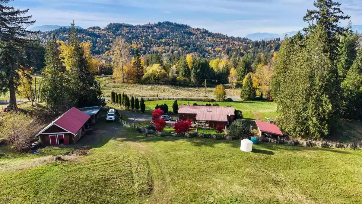 Outdoor Patio Photo of 5545 Graham Drive, Chilliwack, BC