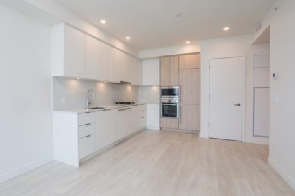 Primary Bedroom Photo of 2906 537 Cottonwood Avenue, Coquitlam, BC