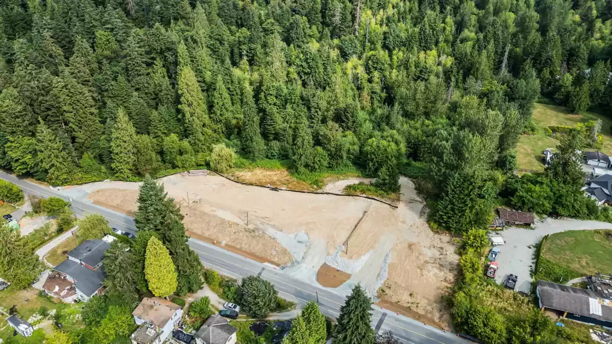 Family Room Photo of LT.2 34339 Ferndale Avenue, Mission, BC