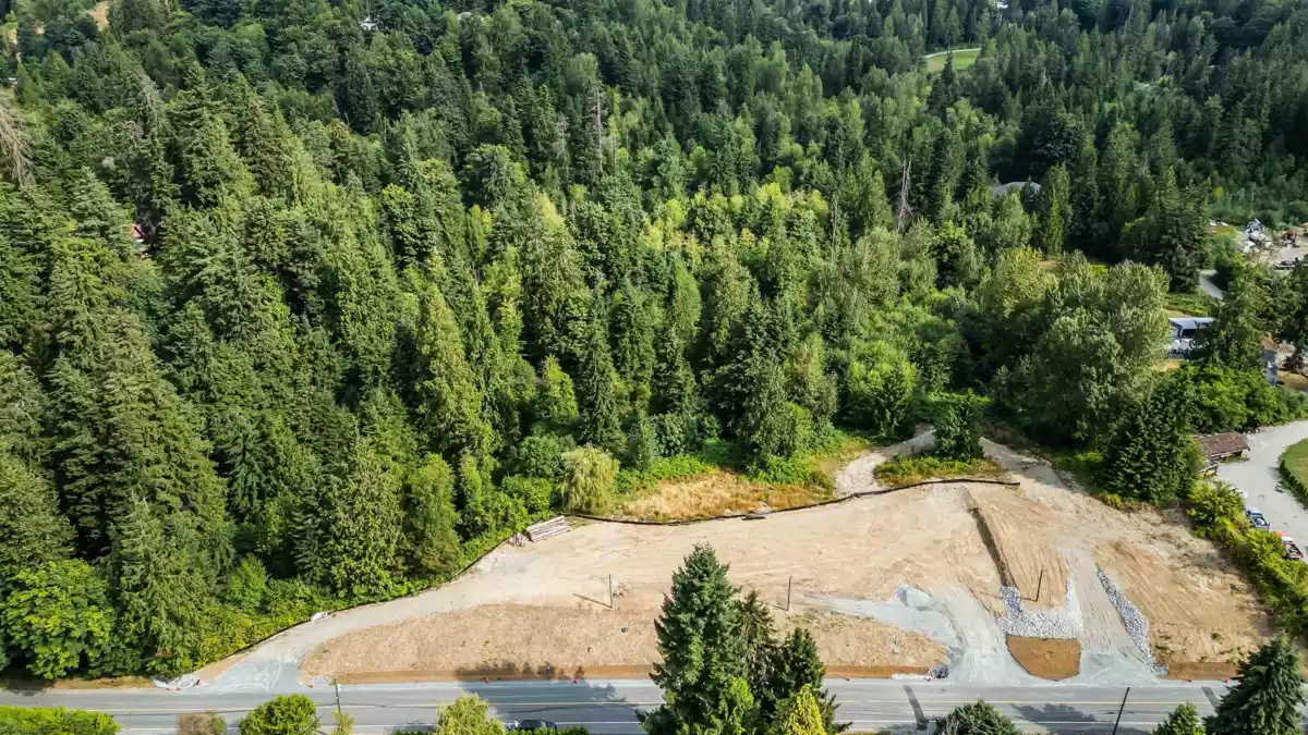 Living Room Photo of LT.2 34339 Ferndale Avenue, Mission, BC