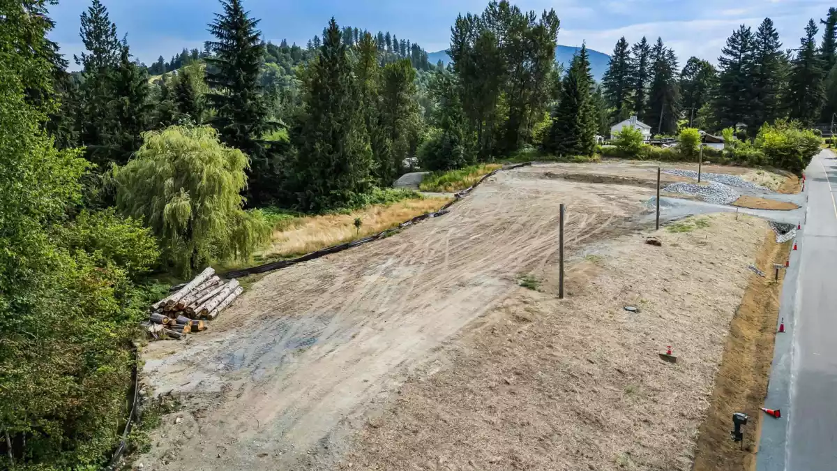 Walk-In Closet Photo of LT.2 34339 Ferndale Avenue, Mission, BC