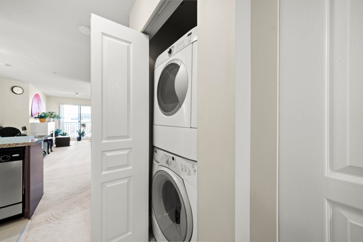 Office / Den Photo of 322 2088 Beta Avenue, Burnaby, BC