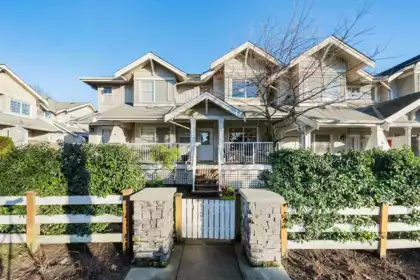7 6568 193b Street, Surrey, BC, Surrey — Townhouse for sale