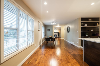 Kitchen Island Photo of 15825 101 Avenue, Surrey, BC