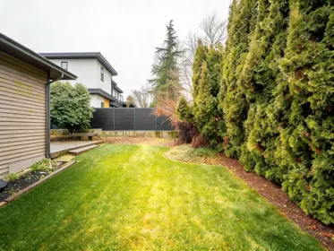 Staircase Photo of 15825 101 Avenue, Surrey, BC