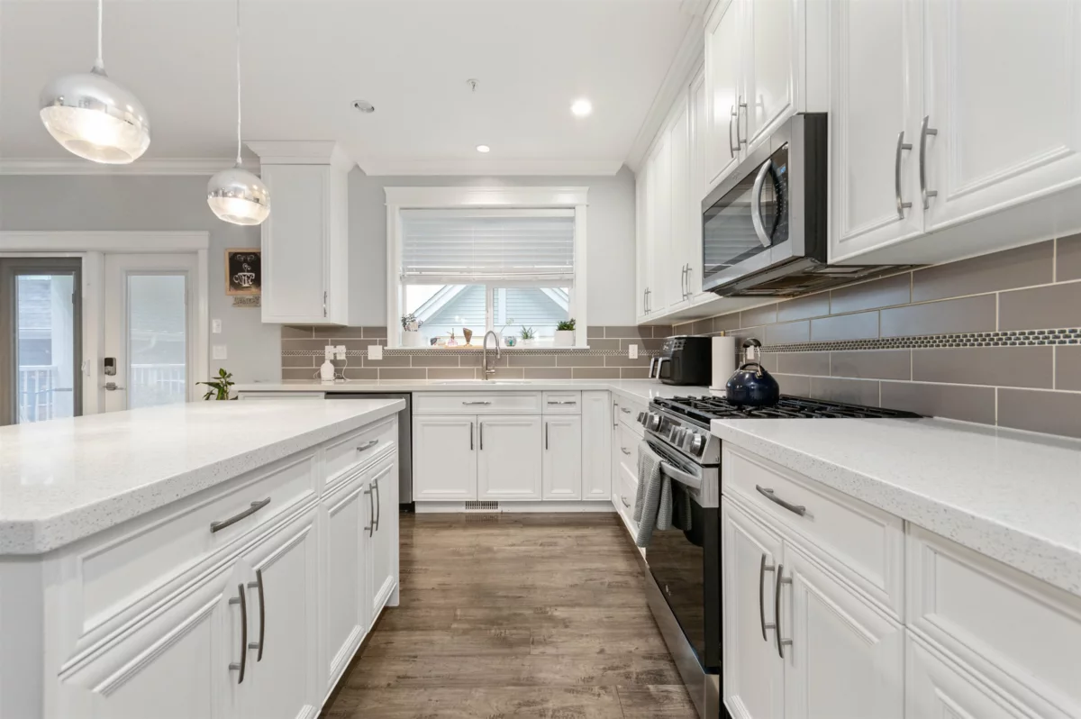 Dining Area Photo of 44763 Anglers Boulevard, Chilliwack, BC