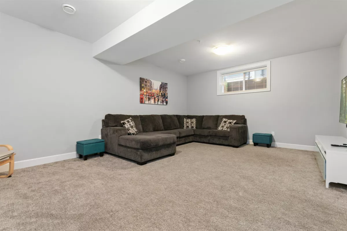 Outdoor Deck Photo of 44763 Anglers Boulevard, Chilliwack, BC