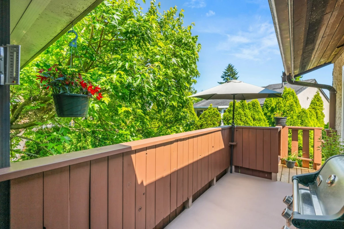 Backyard Photo of 12241 80a Avenue, Surrey, BC