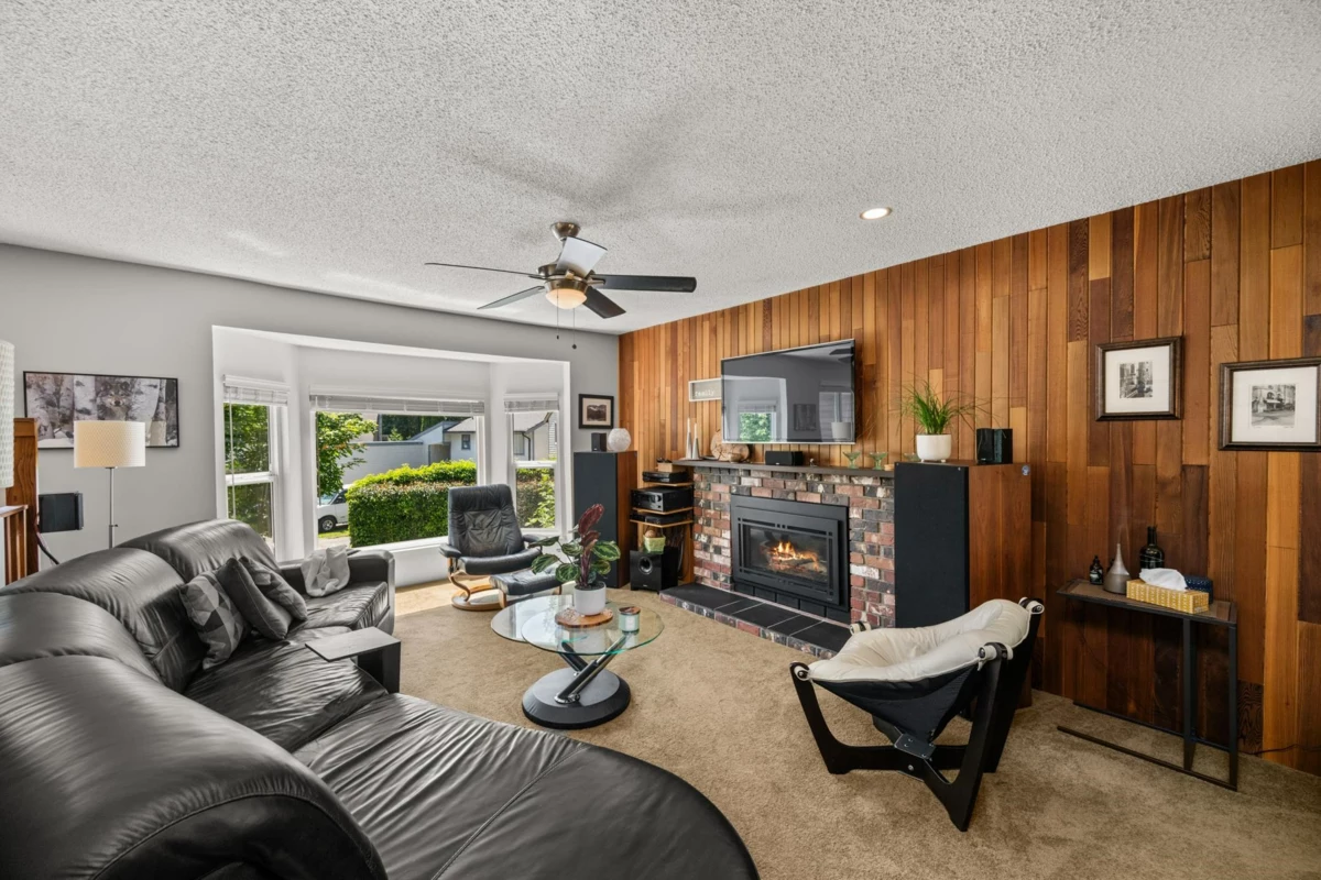 Living Room Photo of 12241 80a Avenue, Surrey, BC