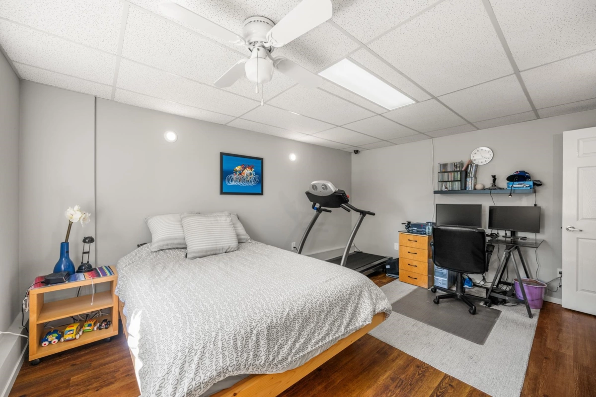 Mudroom Photo of 12241 80a Avenue, Surrey, BC