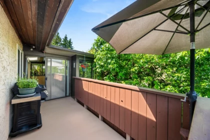 Front Yard Photo of 12241 80a Avenue, Surrey, BC