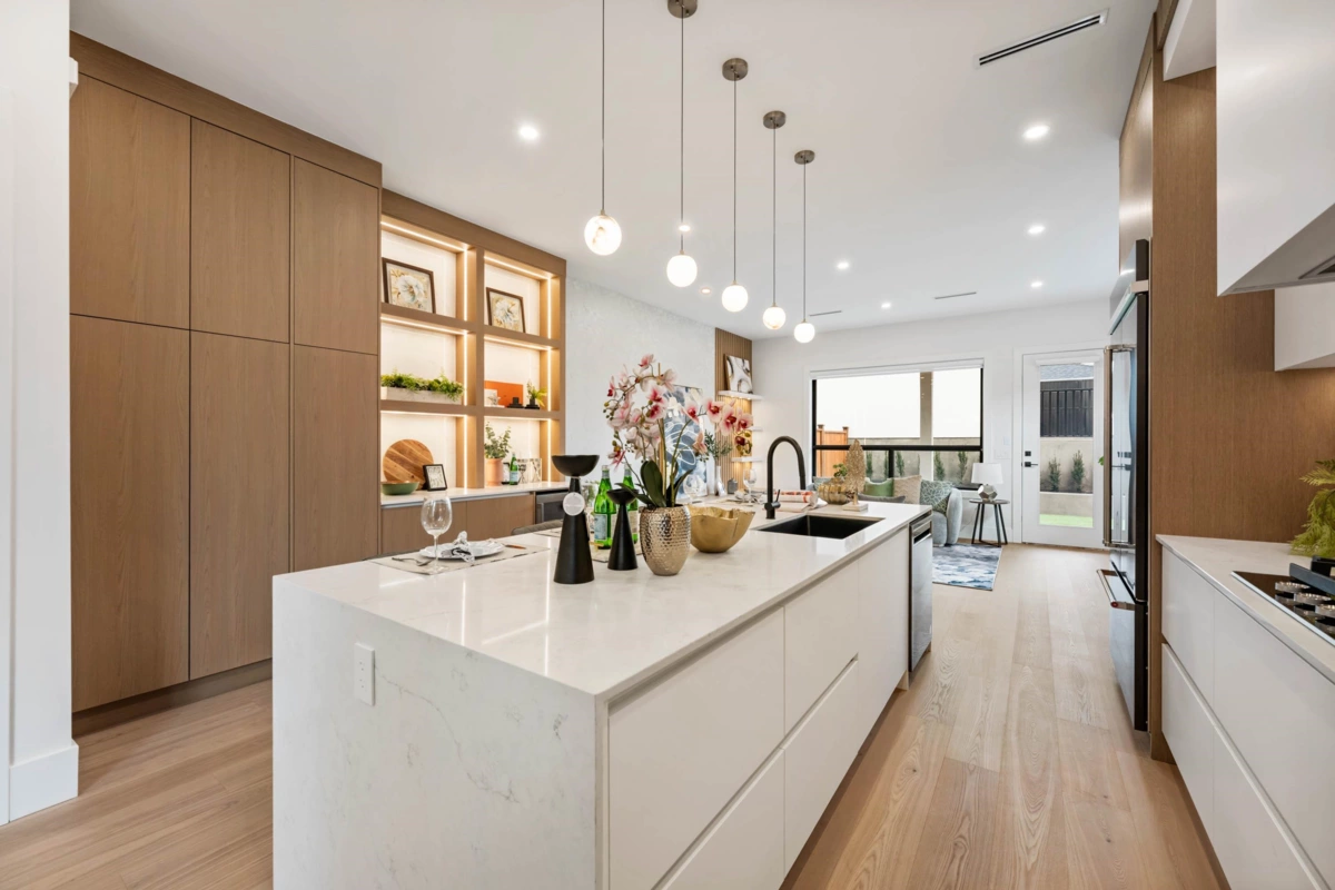 Guest Bathroom Photo of 1 6107 Patrick Street, Burnaby, BC