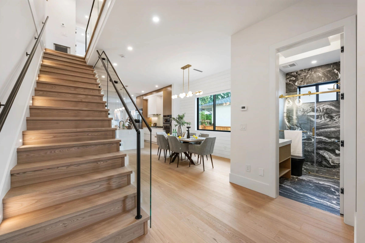 Walk-In Closet Photo of 1 6107 Patrick Street, Burnaby, BC