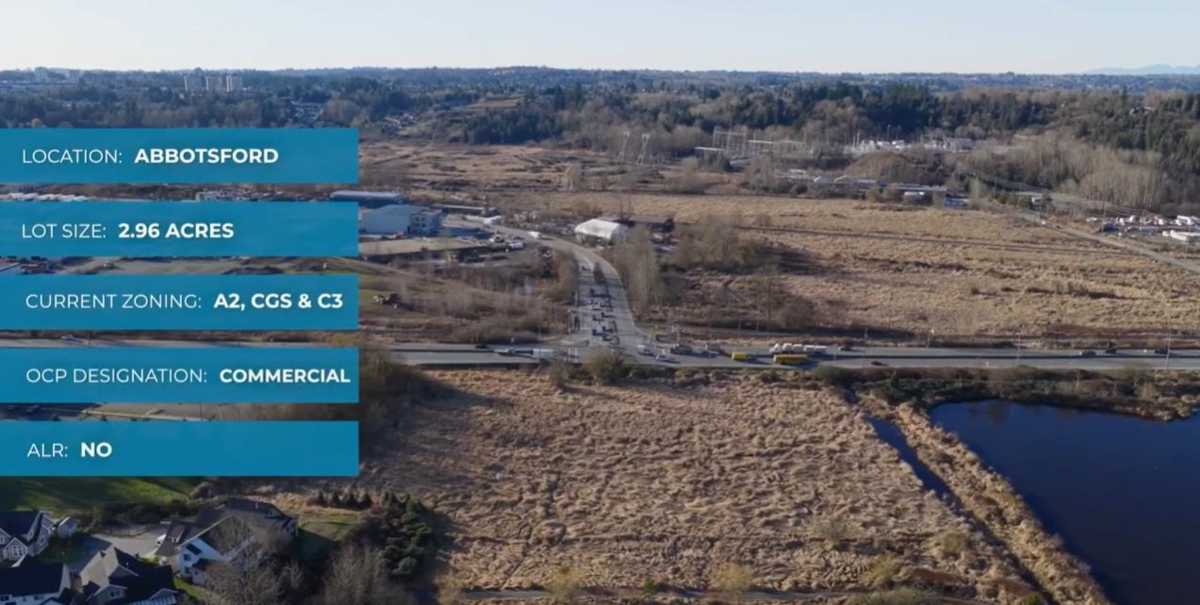 Walk-In Closet Photo of LT 47 Abbotsford Mission Highway, Abbotsford, BC